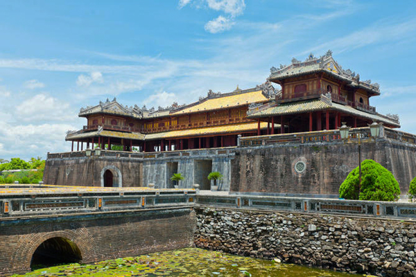 Hue Imperial City in November