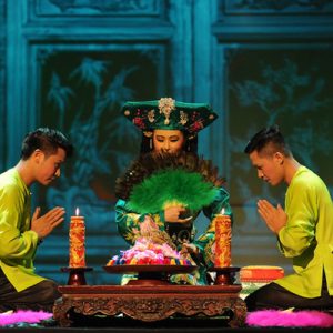 Tu Phu (Four Palaces) Show