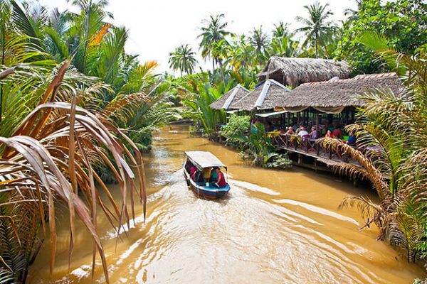 Boat trip Mekong Delta