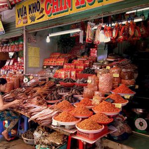 Bustling Vinh Long market - Indochina Tour Packages