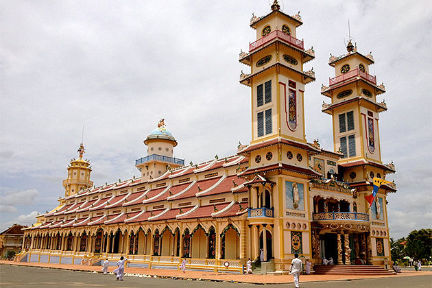 Cao Dai Holy See Temple - Indochina 25 Day Tour