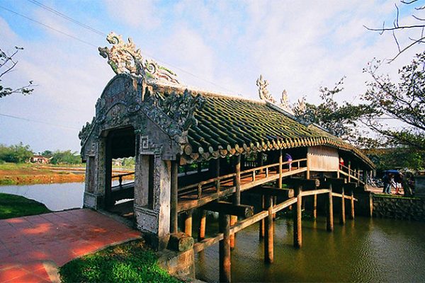 Thanh Toan Covered Bridge - Indochina trips