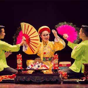 Tu Phu Show - 10 Days in Vietnam and Cambodia - Indochina Tour Packages