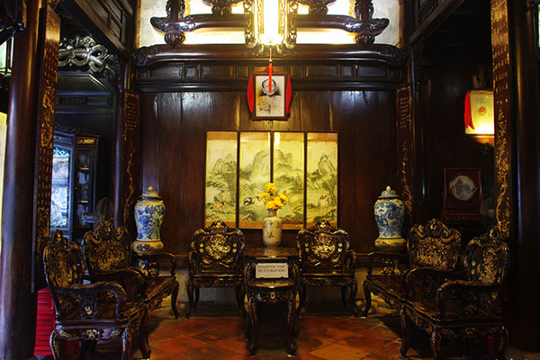 Furniture inside Tan Ky Old House