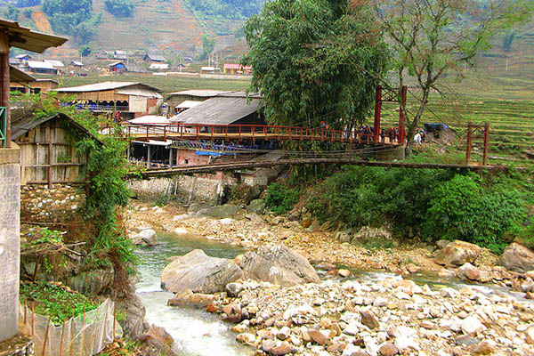 Old bridge and new one in Lao Chai – Ta Van Village