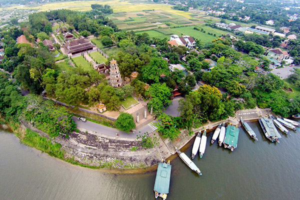Overview of Thien Mu pagoda from high position