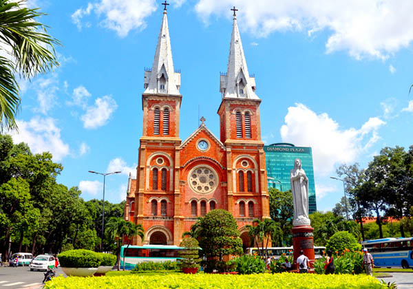 Saigon Notre Dame Cathedral -Indochina tour packages