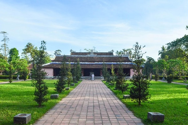 Thien Mu Pagoda - Indochina Tours
