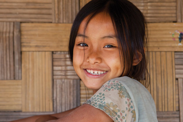 Smile and say “Sah-bai-dee”