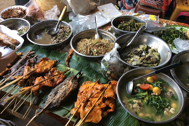  Dishes to try before leaving Laos