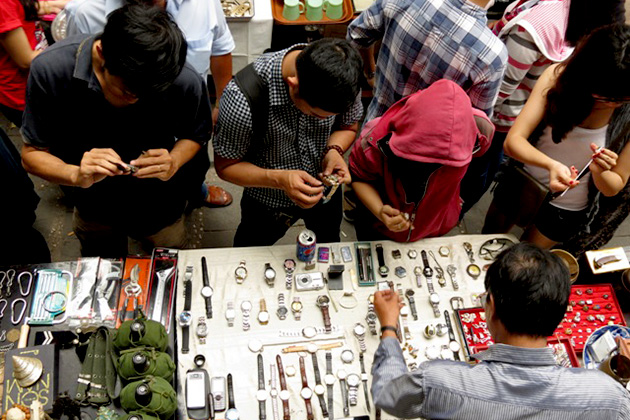 The old watches is sold on the recyclable market