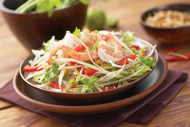 The special dish Tam Mak Houng is processed from shredded papaya seasoned with sour lime, fish sauce, hot chili, sugar and salt