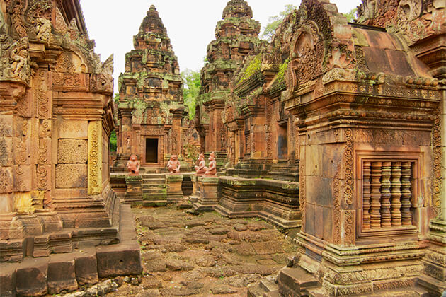 Banteay Srey Temple Siem Reap - Indochina tour packages