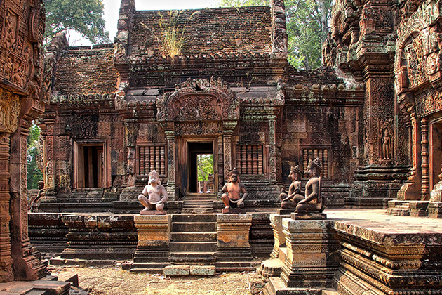 Banteay Srei Temple - Indochina Tours to Cambodia Laos