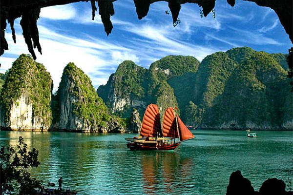 Halong Bay Cruise - -Indochina tour packages