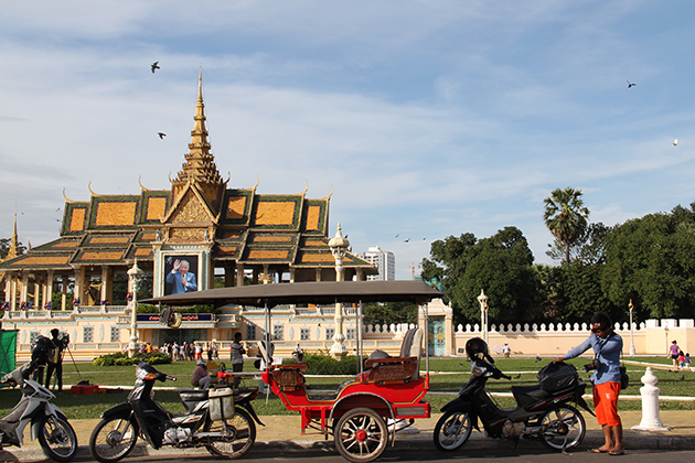 Royal Palace - Indochina Tour Packages