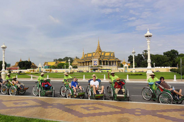 Phnom Penh Cyclo Tour - 11 Day Indochina Tours