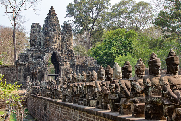 Angkor Thom - Multi-Country Asia tour