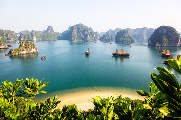 halong bay indochina tours