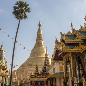 shwedagon pagoda indochina tours