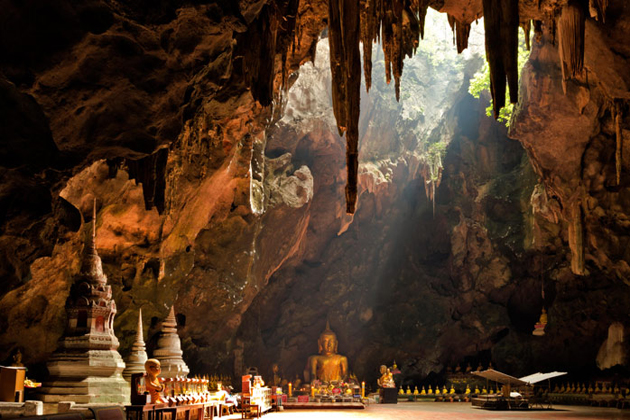 Pak Ou Cave - Vietnam and Laos 15 Day Trip