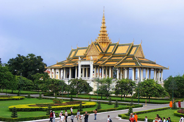 Royal Palace indochina tour packages