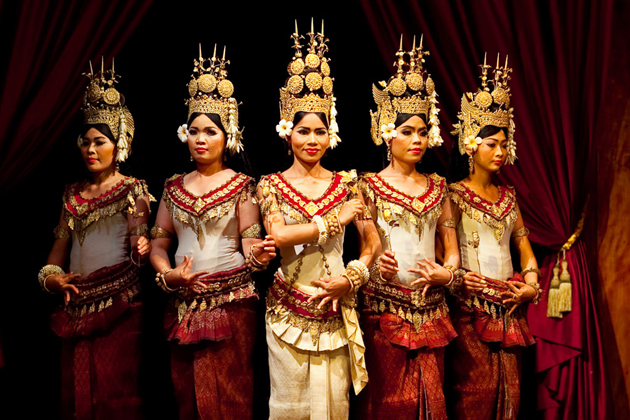 sampot cambodian traditional costumes and clothes