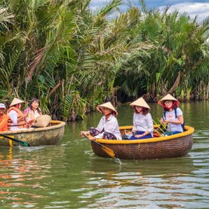 Bamboo Boat Hoi An -Indochina tour packages