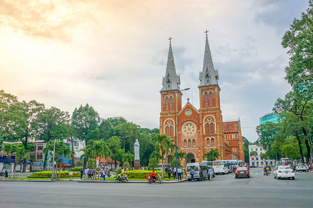 Ho Chi Minh City -Indochina tour packages