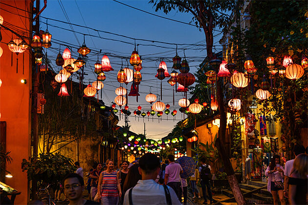 Hoi An Night -Indochina tour packages