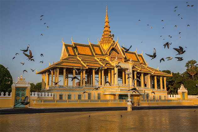 Royal Palace Phnom Penh -Indochina tour packages