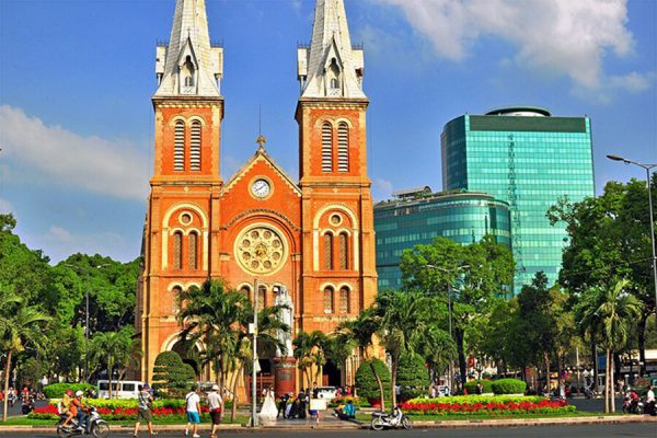 Tourists Can Explore Ho Chi Minh City by QR Codes