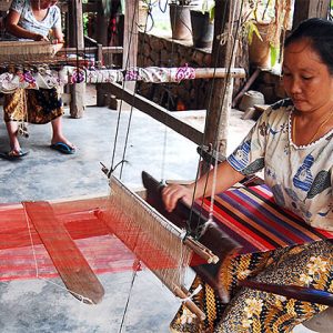 Weaving village of Ban Xiengthong