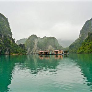 floating village and Pearl Farm in Halong Bay