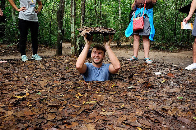 cu chi tunnel - Indochia Tour Packages