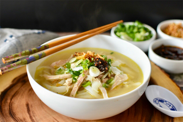 Khao Piak Sen - Lao Noodle Soup
