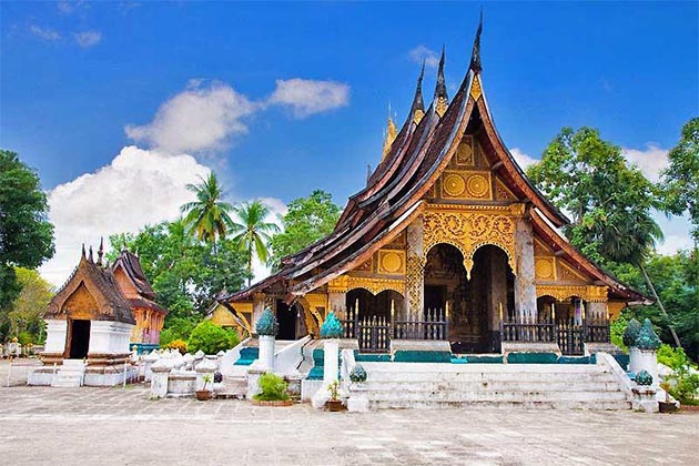 Wat Xieng Thong, Luang Prabang -Multi-Country Asia tour