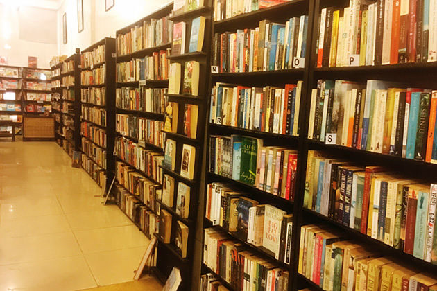 D Books - Top 13 Bookstores and Libraries in Phnom Penh - Indochina Tours