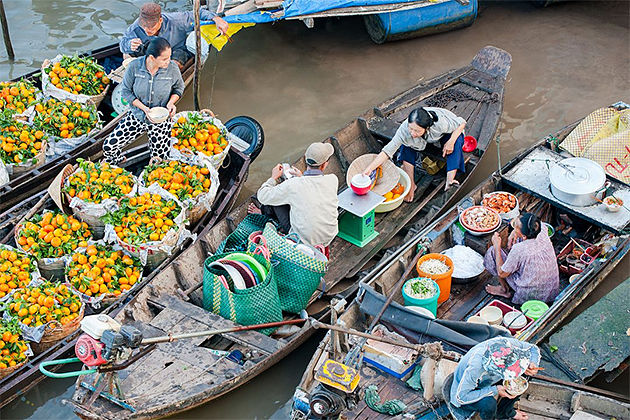 Cai Be FLoating Market -Indochina tour packages