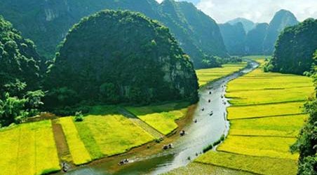 North Vietnam & Laos Tour – 11 Days