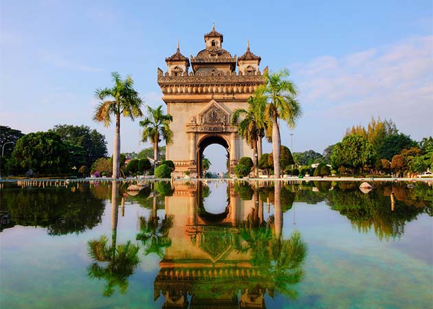 Patuxay Monument Vientiane -Indochina tour packages