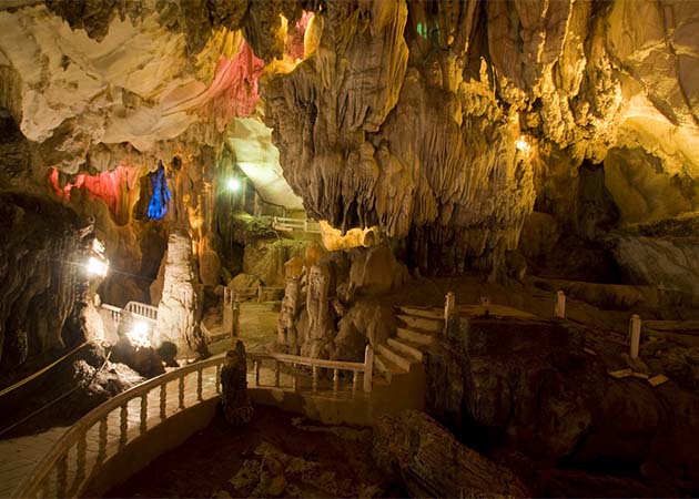 Tham Jang Cave Laos -Indochina tour packages