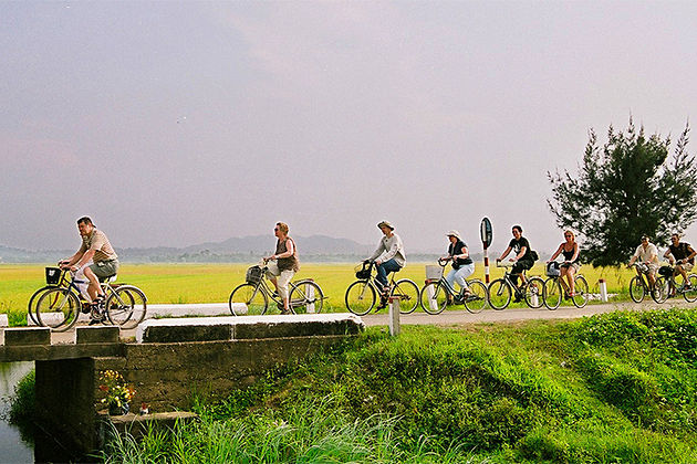 Thuy Bieu Cycling Tour -Indochina tour packages