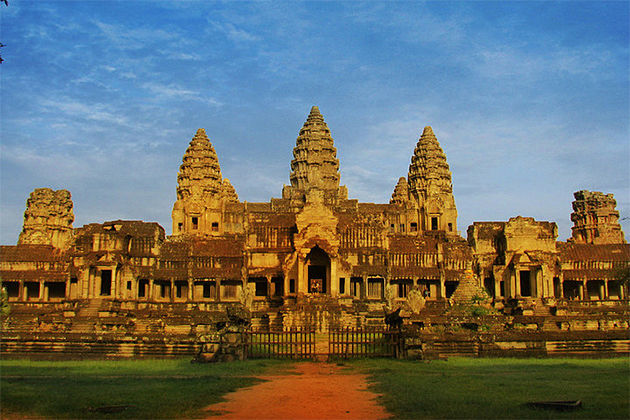 Angkor Wat Temple -Indochina tour packages