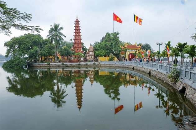 Tran Quoc Pagoda -Indochina tour packages