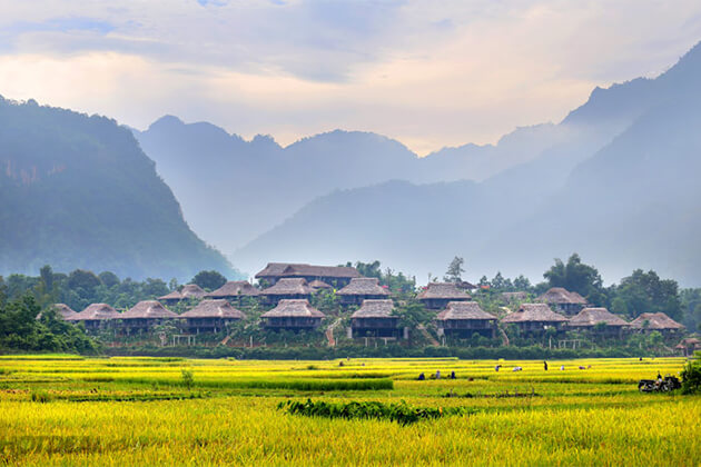 Mai Chau Hoa Binh -Indochina tour packages