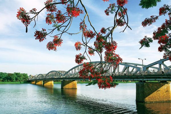 Perfume River- ideal destination in Viet Cambodia tour