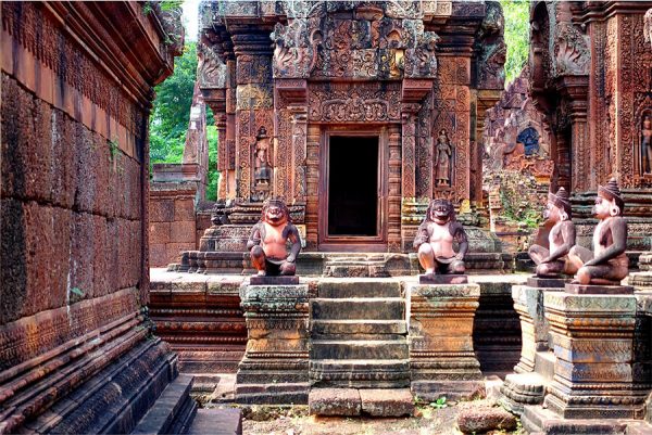 Banteay Srei, VietNam Cambodia Tours