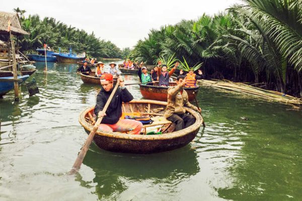 Basket Boat, VietNam Cambodia Tours