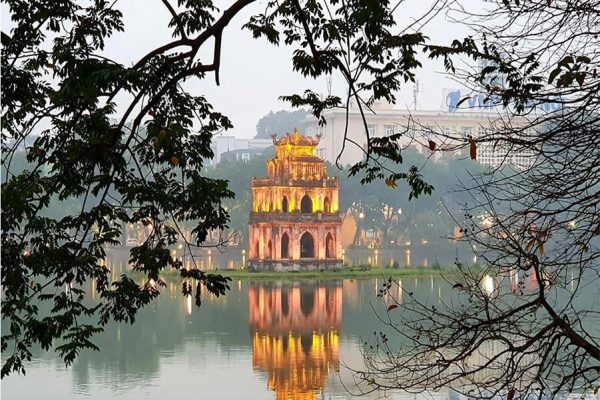 Hoan Kiem Lake, VietNam Indochina Tours